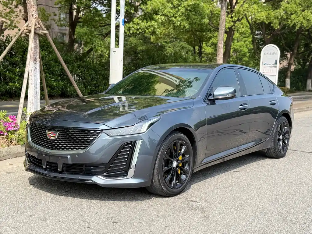 Cadillac CT5 2020 — фото 1
