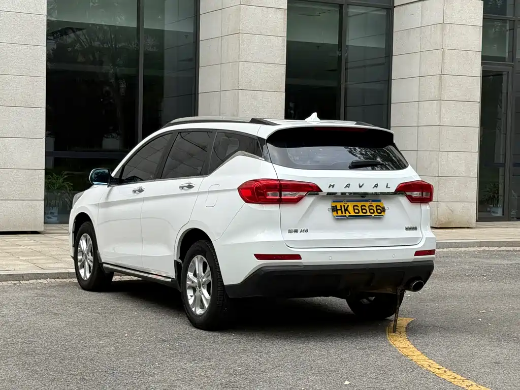 Haval M6 2017 — фото 16