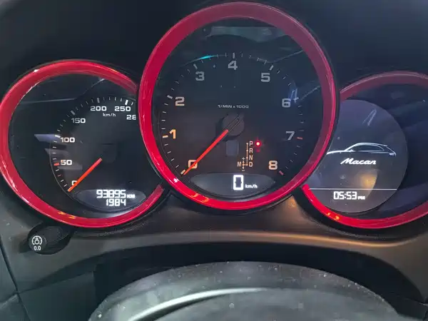 Porsche Macan 2020