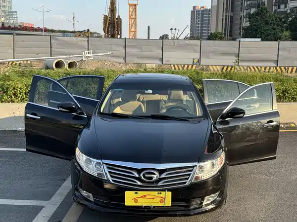 GAC Trumpchi GA5 2012
