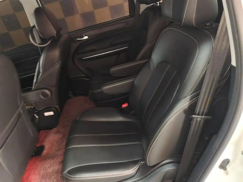 GAC Motor Trumpchi M6 2021 — фото 17