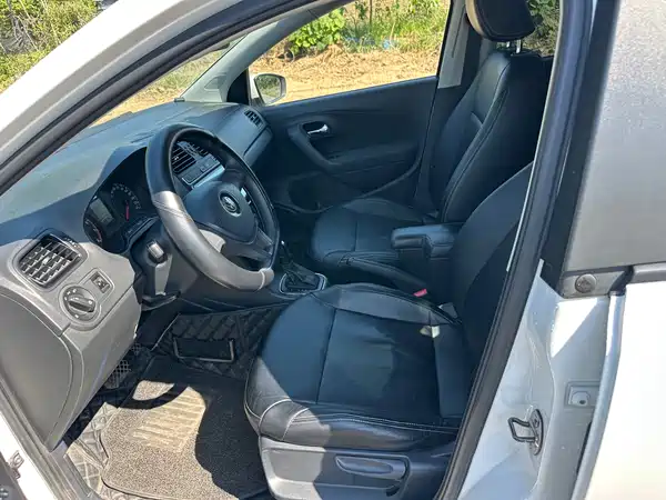Volkswagen Polo 2016