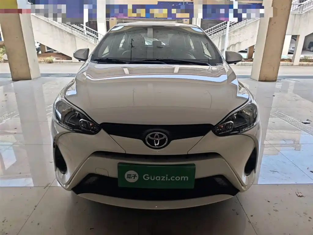 Toyota Yaris L 2020 — фото 3