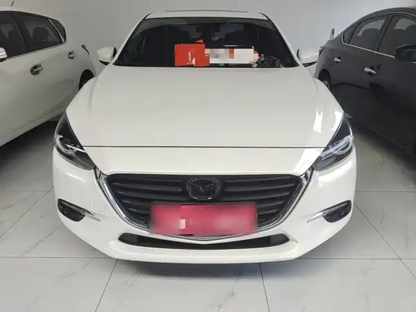 Mazda 3 Axela 2018
