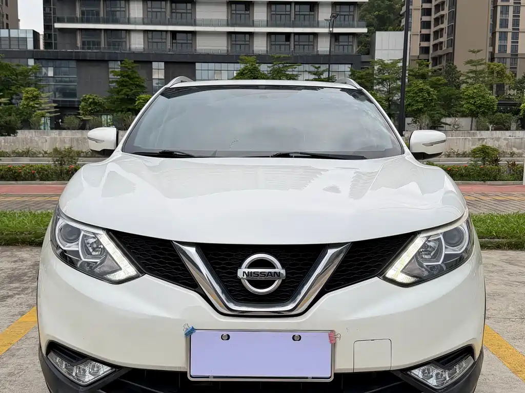 Nissan Qashqai 2018 — фото 2