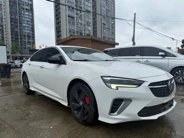 Buick Regal 2021