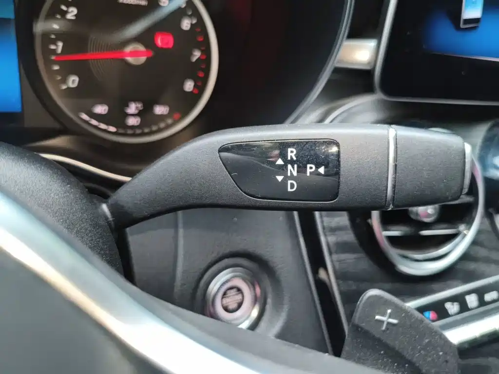Mercedes-Benz C-Class 2019