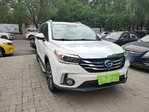 GAC Trumpchi GS4 2017
