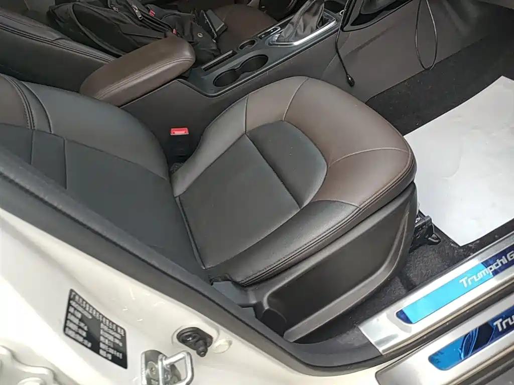 GAC Motor Trumpchi GS4 2018 — фото 25