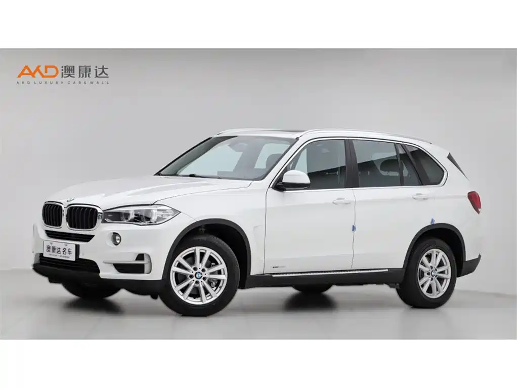 BMW X5 2020 — фото 1
