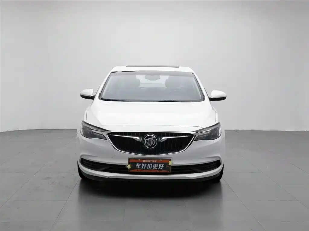 Buick Excelle 2019 — фото 3