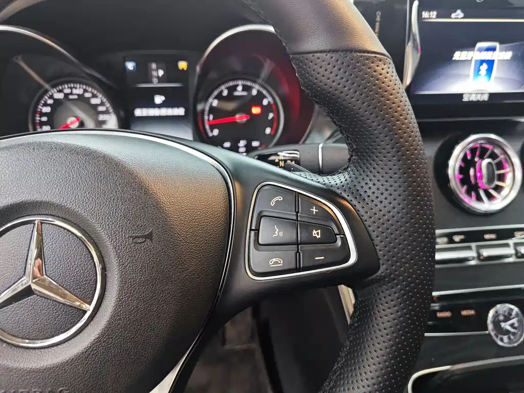 Mercedes-Benz C-Class 2018 — фото 10