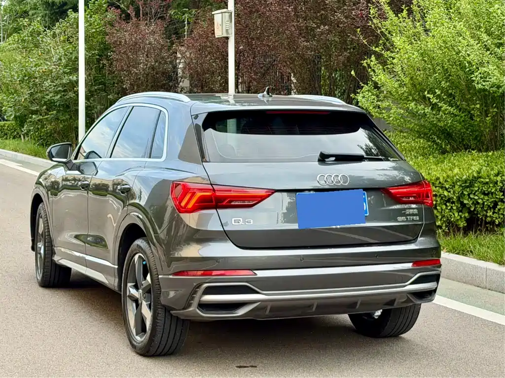 Audi Q3 2023 — фото 9