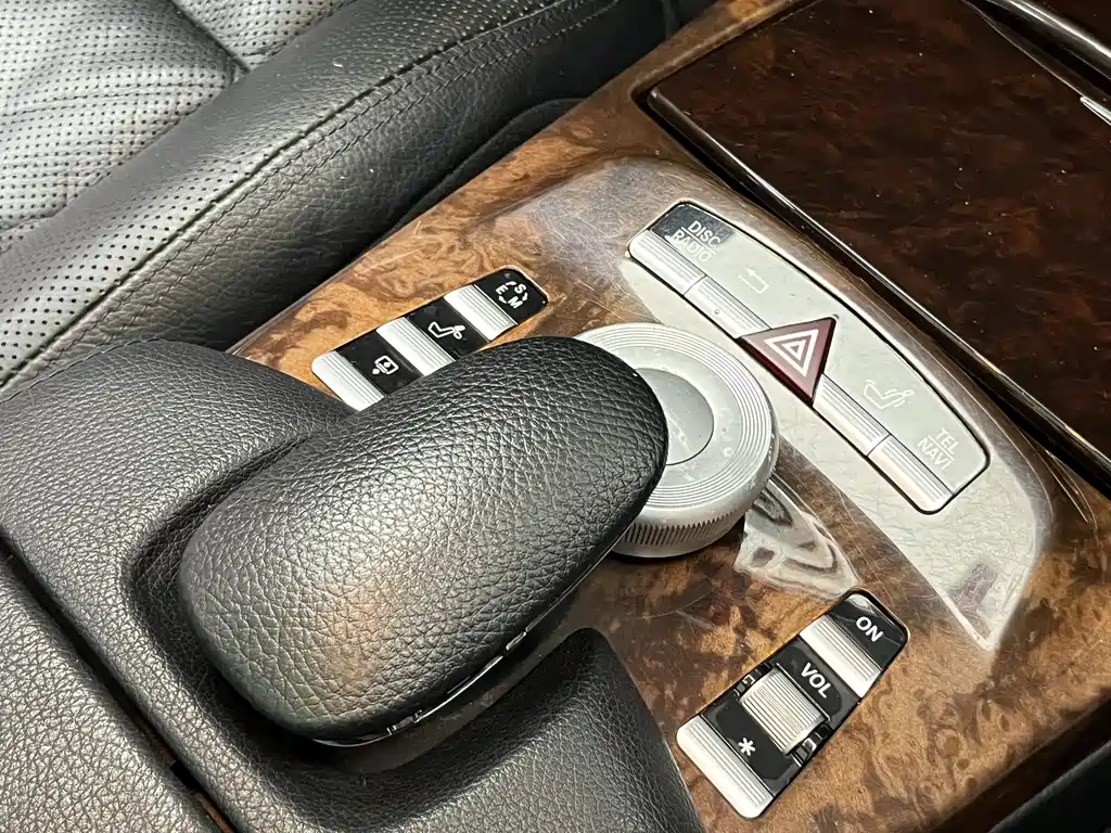 Mercedes-Benz S-Class 2012 — фото 16