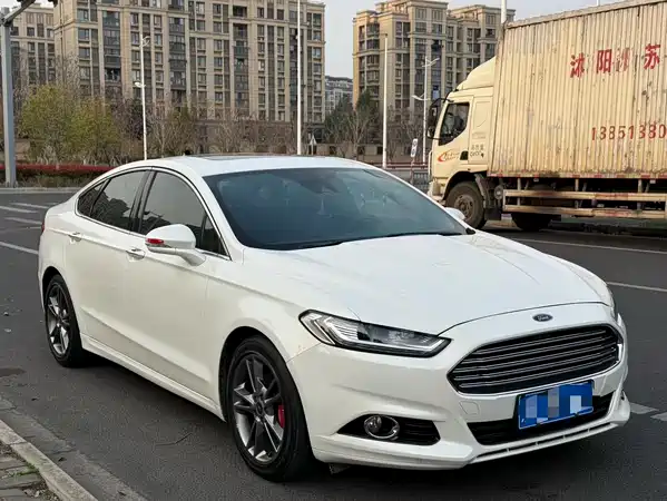 Ford Mondeo 2015