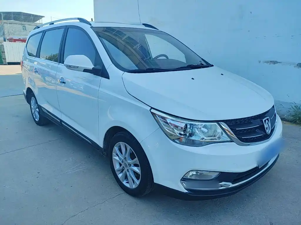 Baojun 730 2016