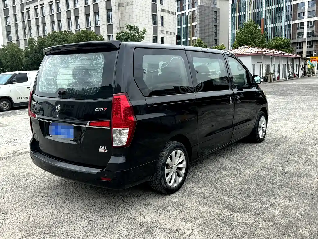 Dongfeng Fengxing CM7 2016 — фото 4
