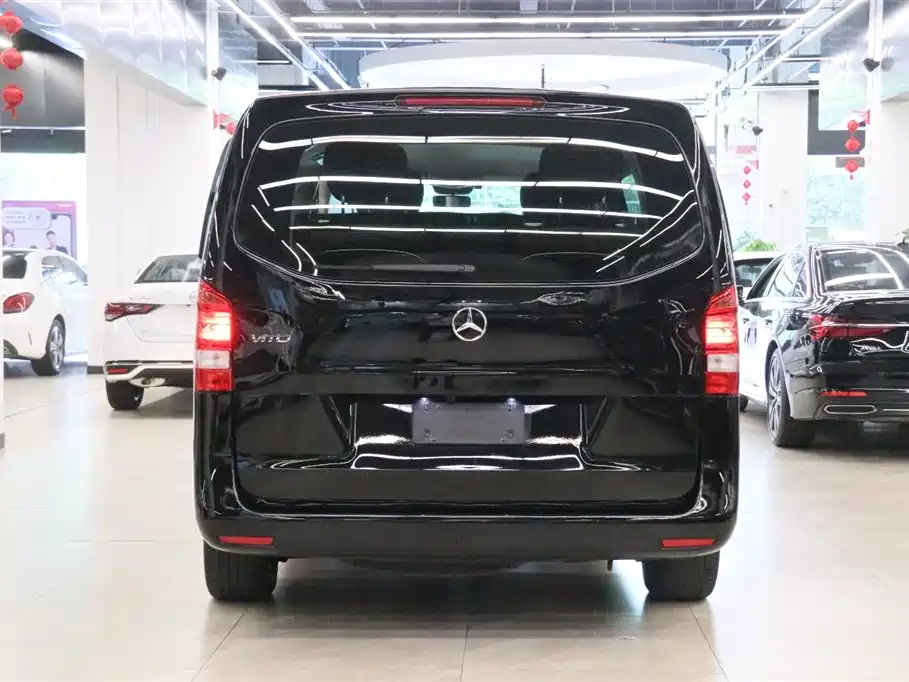 Mercedes-Benz Vito 2020 — фото 4