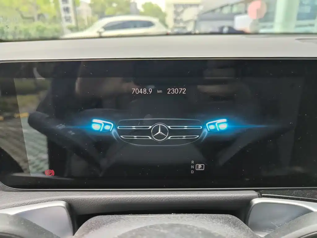 Mercedes-Benz GLB 2022 — фото 7