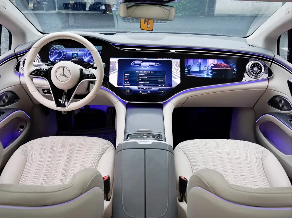 Mercedes-Benz EQS 2022 — фото 12