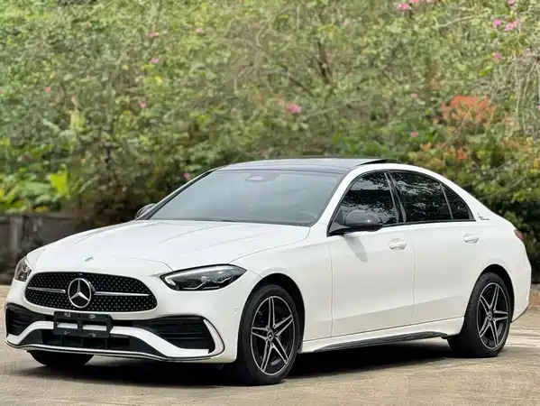 Mercedes-Benz C-Class 2023