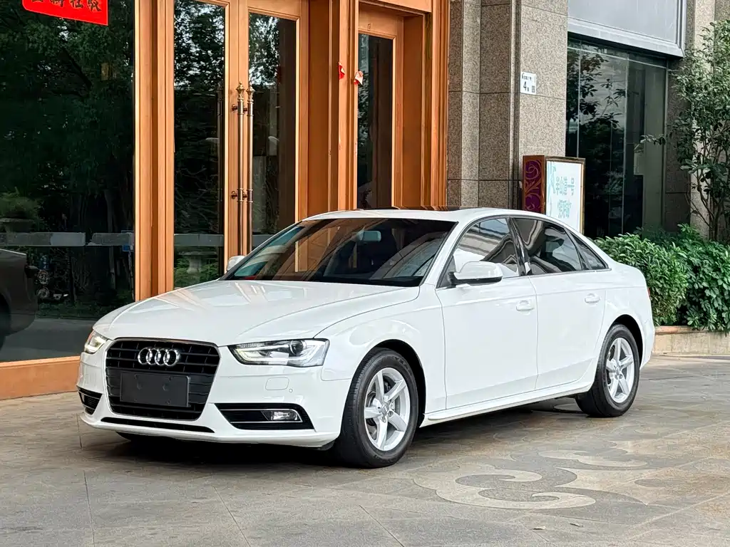 Audi A4L 2014