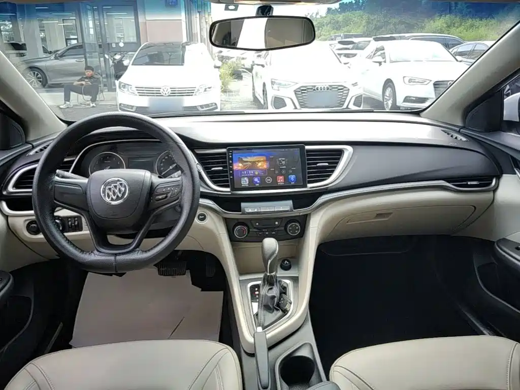Buick Excelle 2016 — фото 10