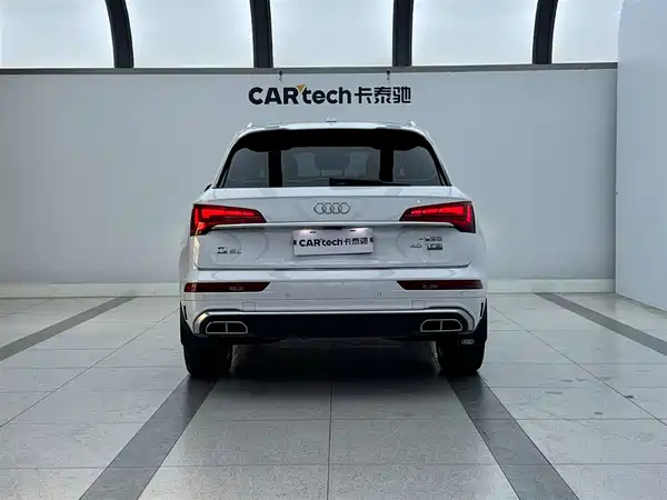 Audi Q5L 2023