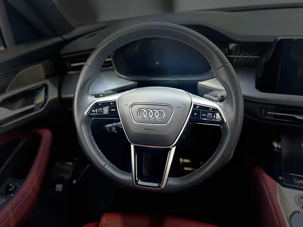 Audi Q6 2025