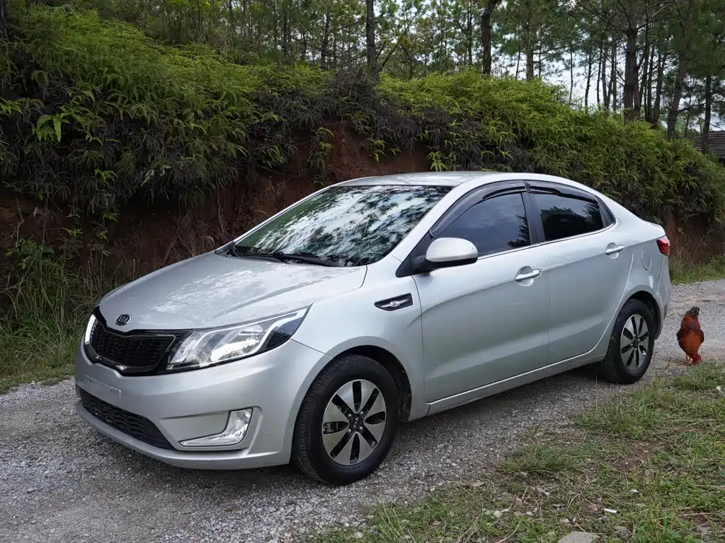 Kia K2 2012