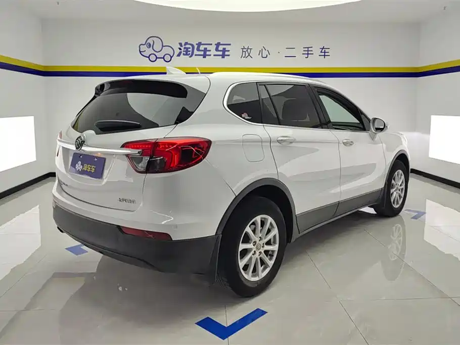 Buick Envision Plus 2017 — фото 3