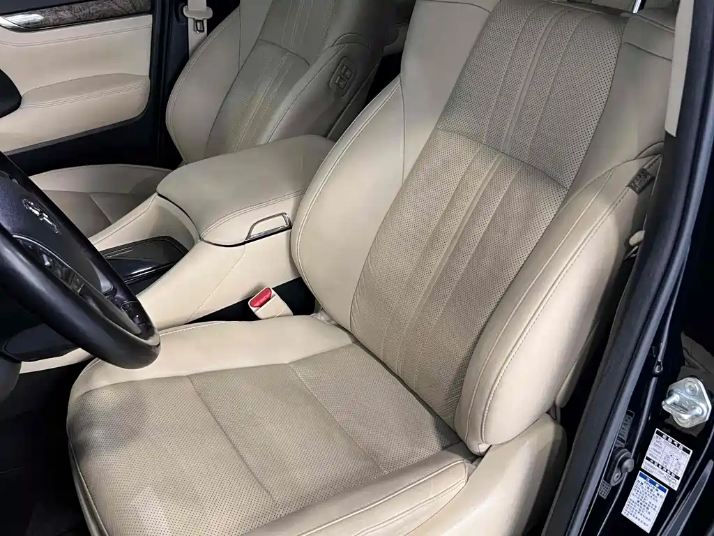 Toyota Alphard 2022 — фото 3