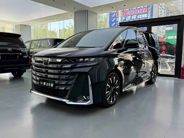 Toyota Vellfire 2024