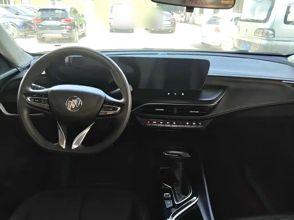 Buick Verano 2023 — фото 10