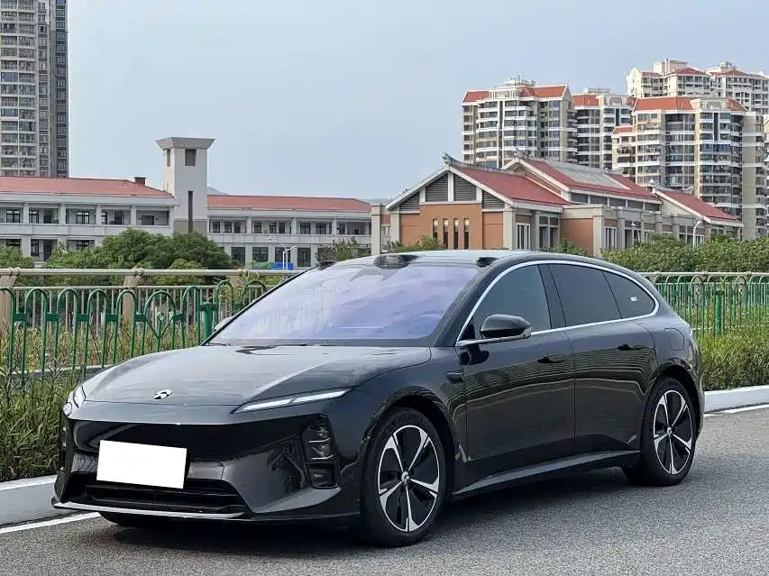 NIO ET5T 2025