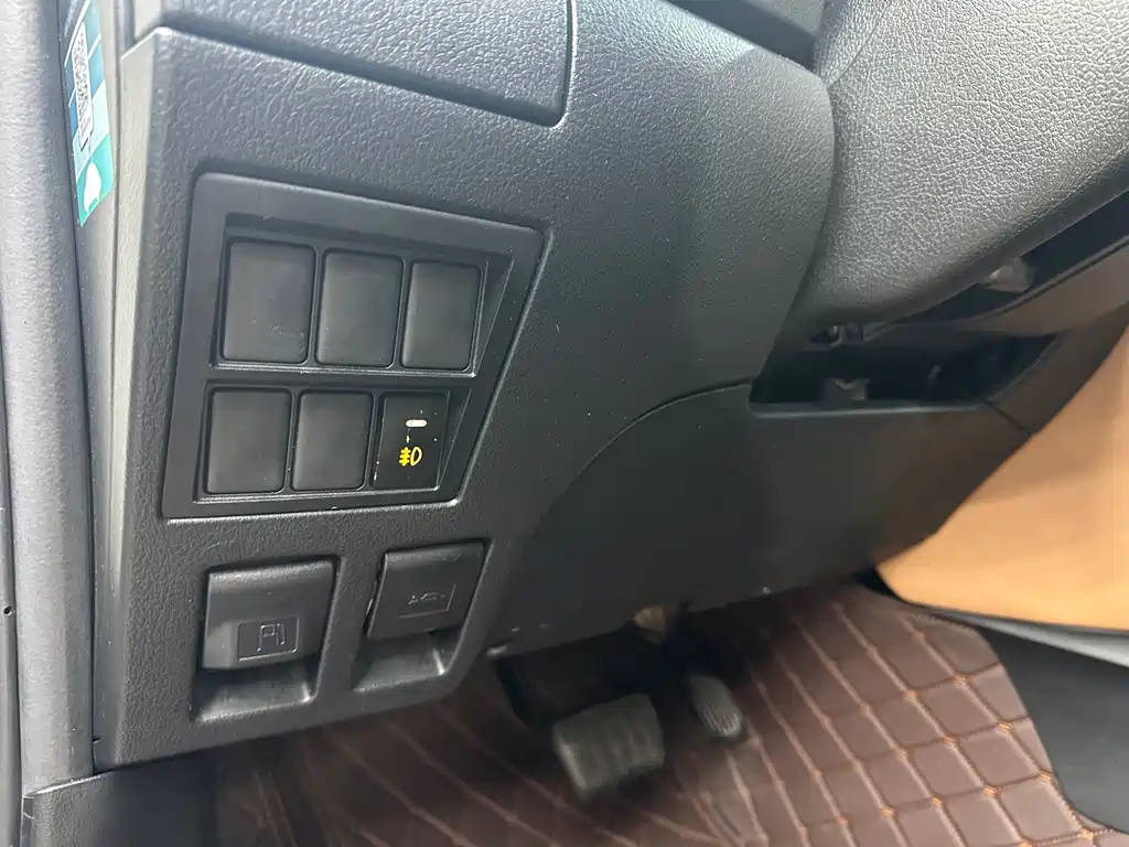 Toyota Fortuner 2019 — фото 21