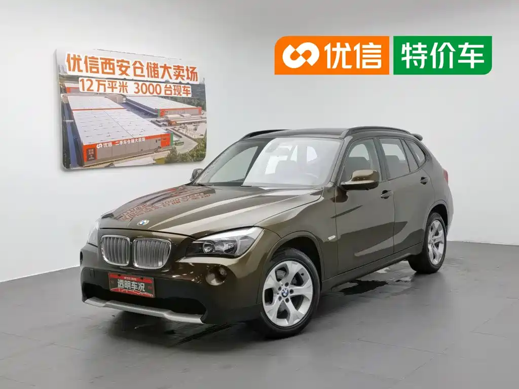 BMW X1 2012 — фото 1