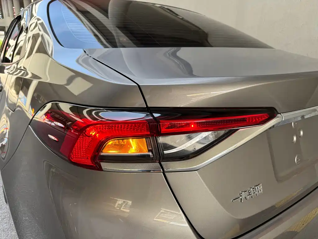 Toyota Corolla 2022 — фото 22