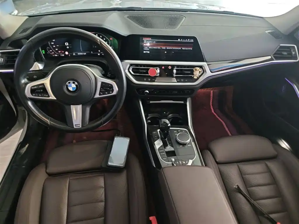 BMW 3 Series 2020 — фото 10