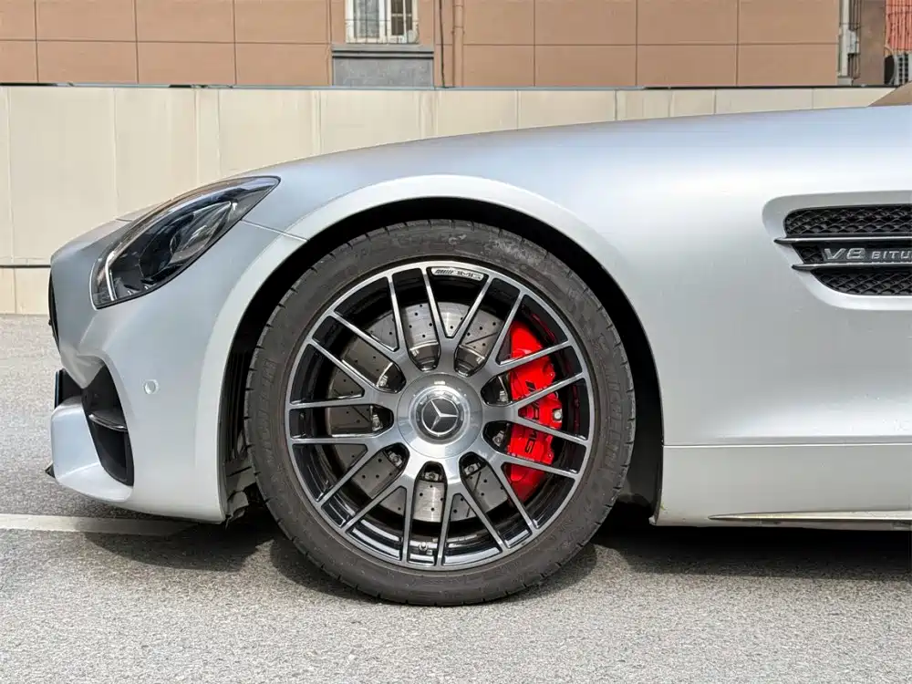 Mercedes-Benz AMG GT 2020 — фото 18