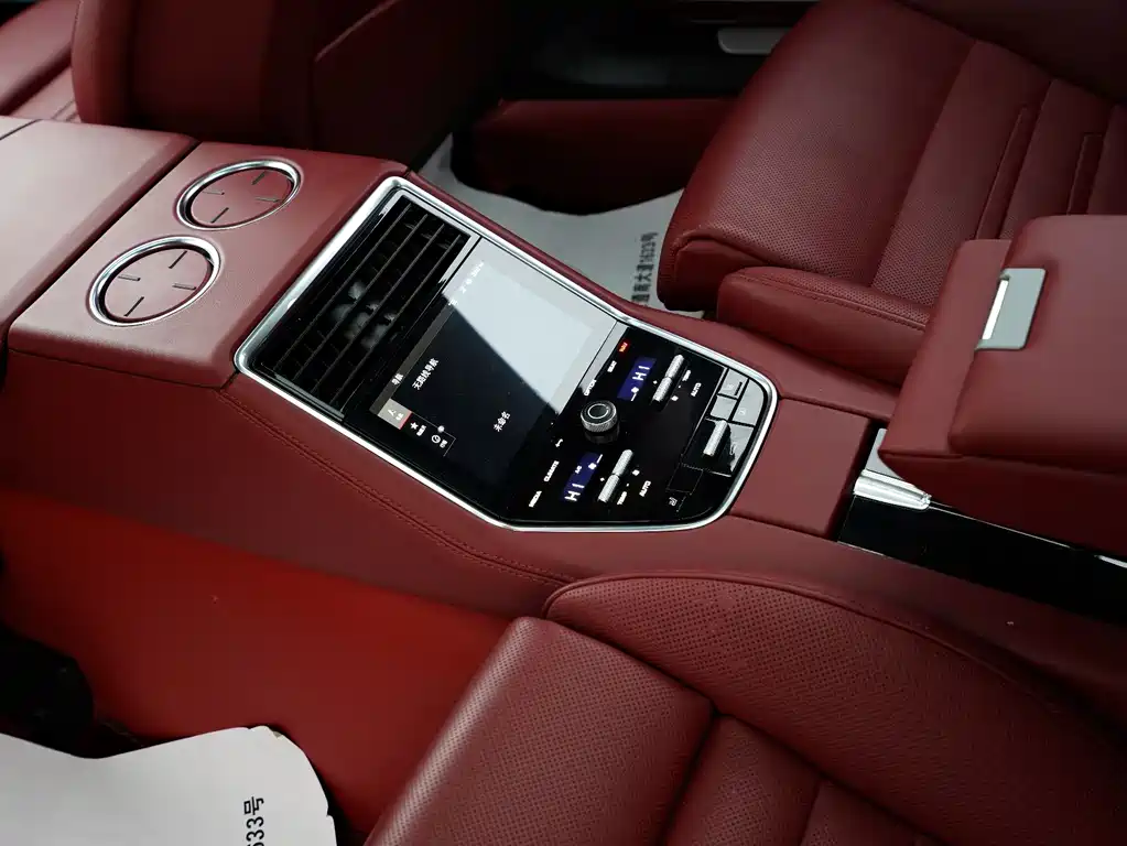 Porsche Panamera 2023 — фото 12