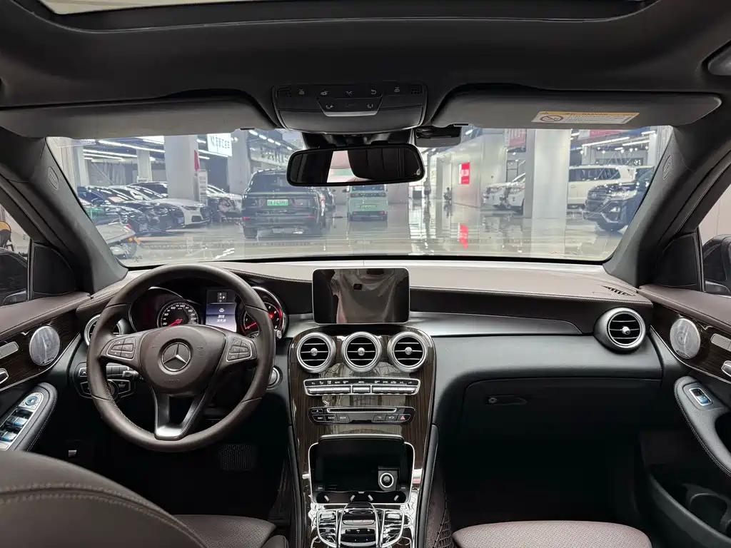 Mercedes-Benz GLC 2018