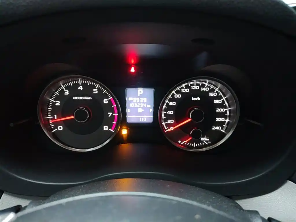 Subaru Forester 2015 — фото 12