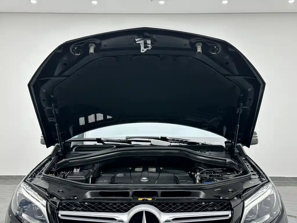 Mercedes-Benz GLE 2019 — фото 27