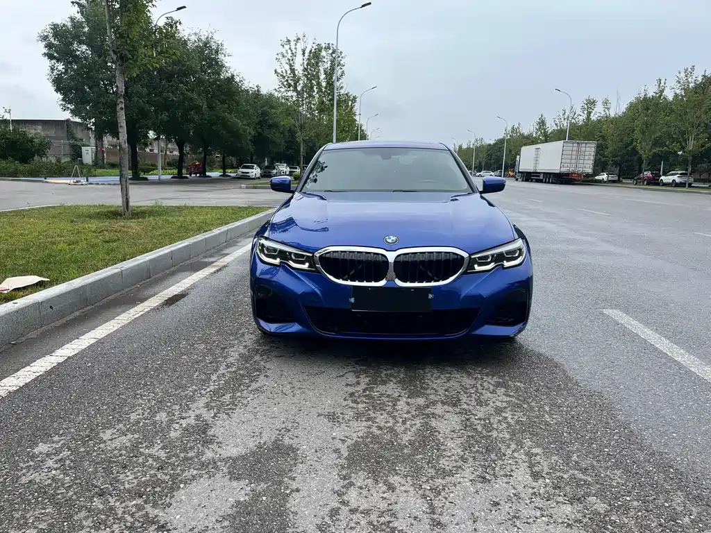BMW 3 Series 2020