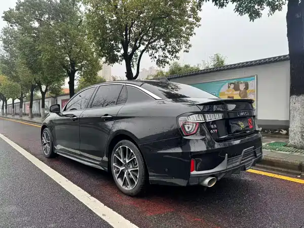 Lynk & Co 03 2019
