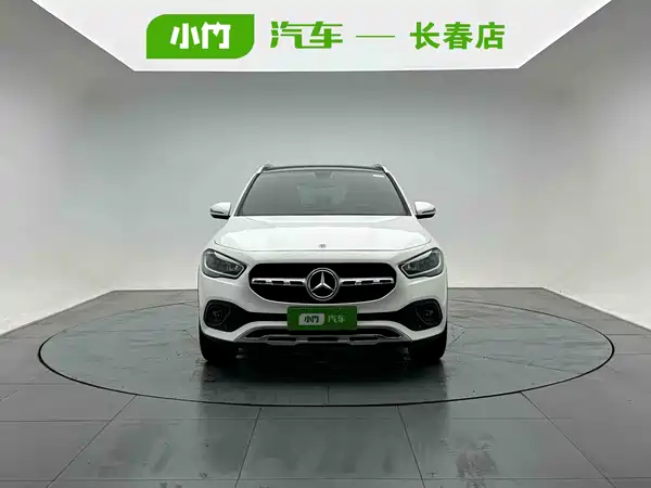 Mercedes-Benz GLA 2021