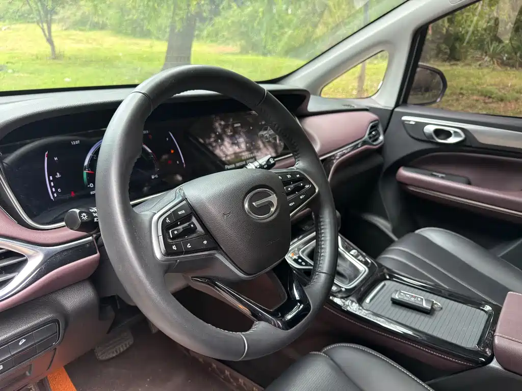 GAC Trumpchi M6 2023 — фото 12
