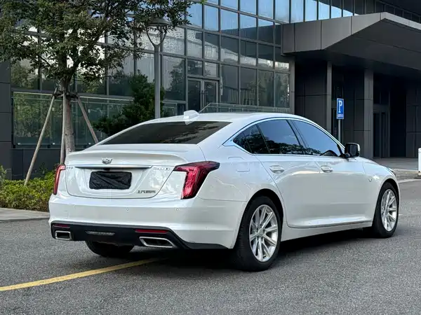 Cadillac CT5 2024