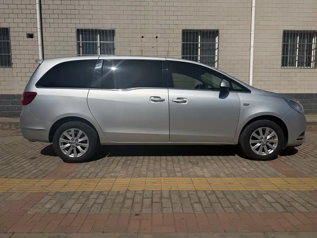Buick GL8 2018